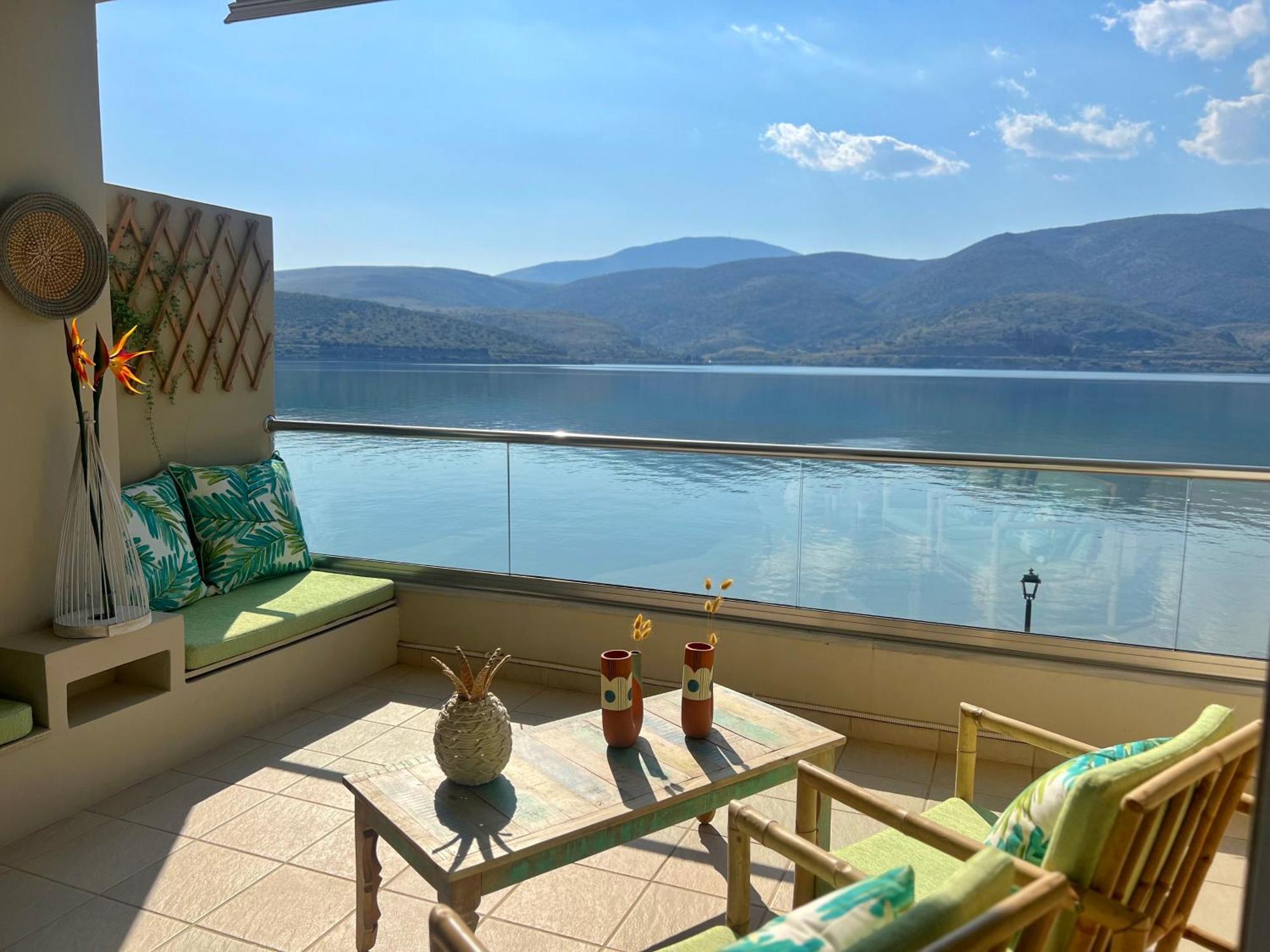 Beach House In Itea-Delphi Luaran gambar