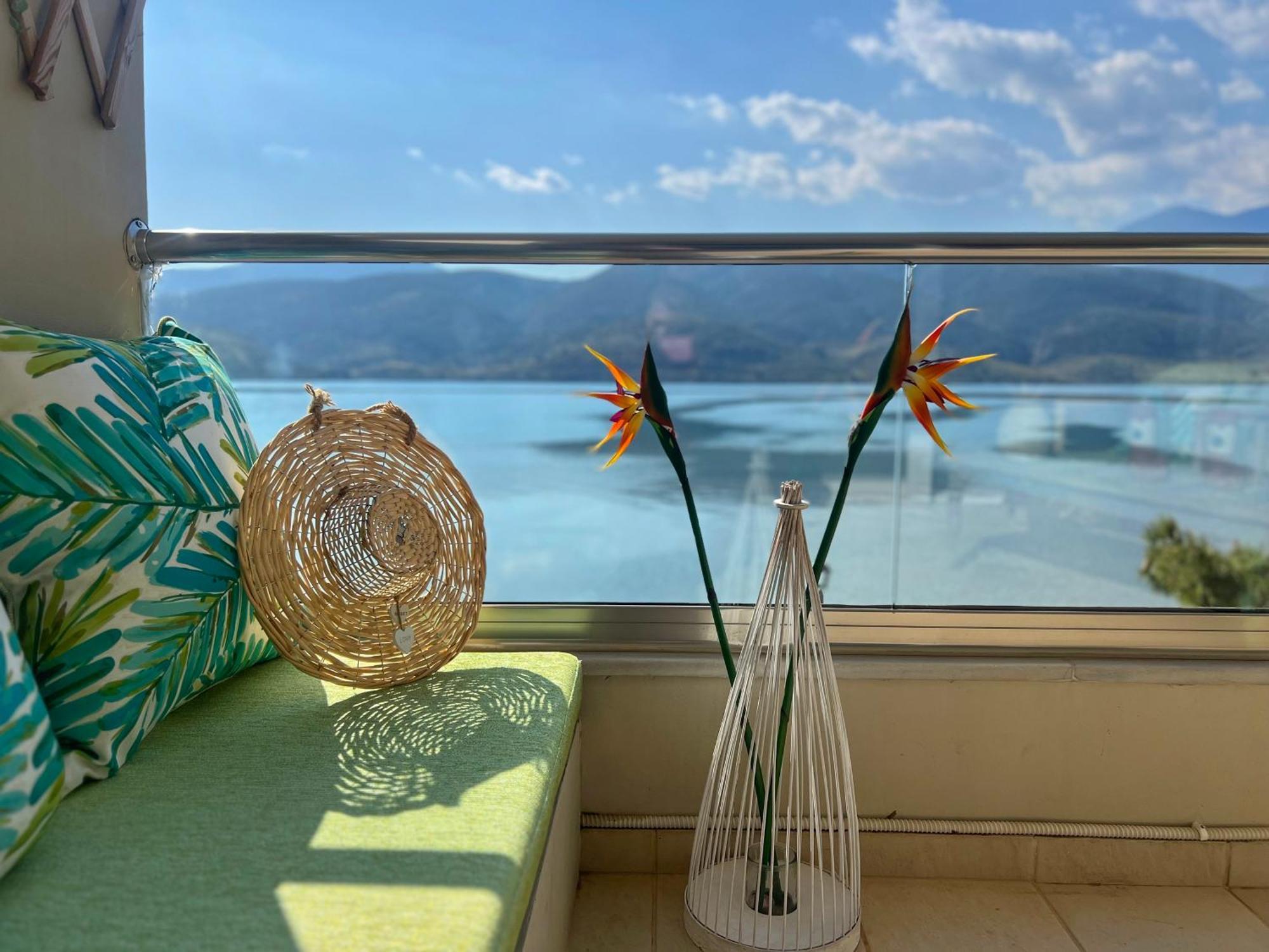 Beach House In Itea-Delphi Luaran gambar
